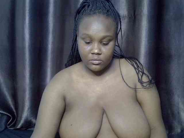 Lovelytiana webcam