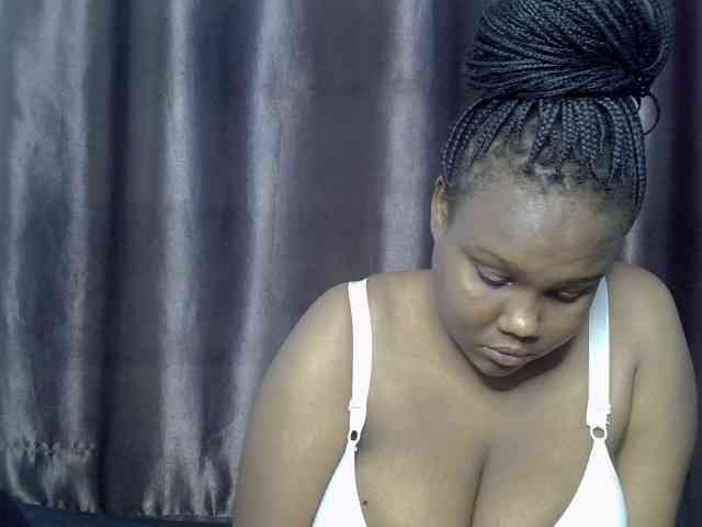 Lovelytiana webcam
