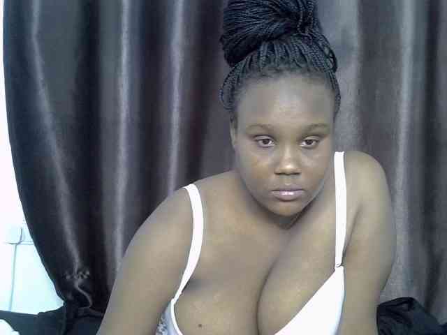 Lovelytiana webcam