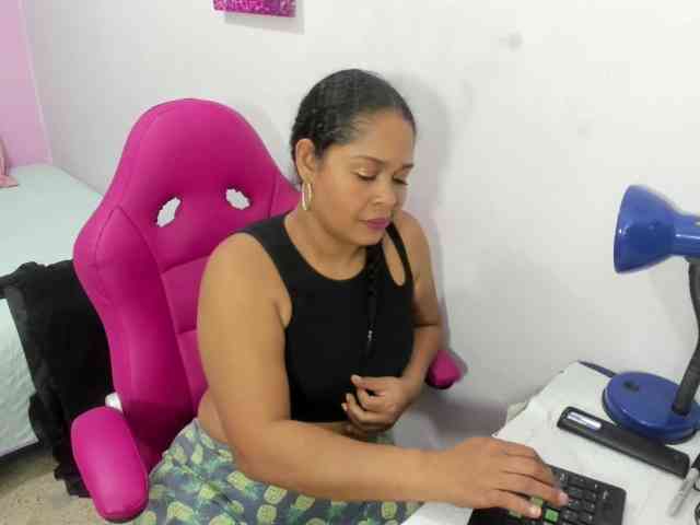 SHAROM-ADAMS webcam