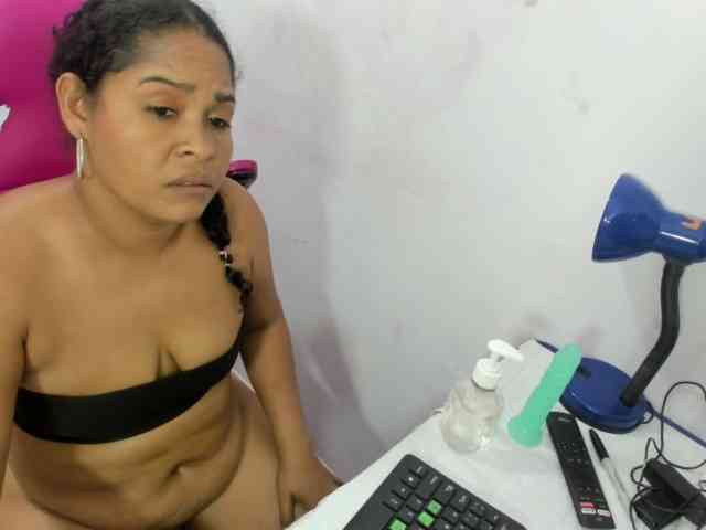 SHAROM-ADAMS webcam