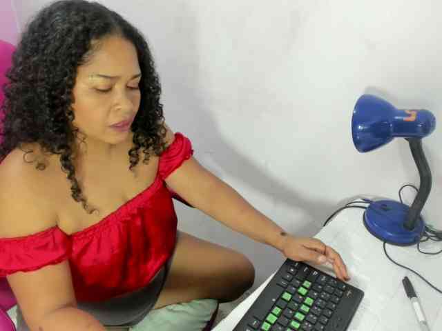 SHAROM-ADAMS webcam