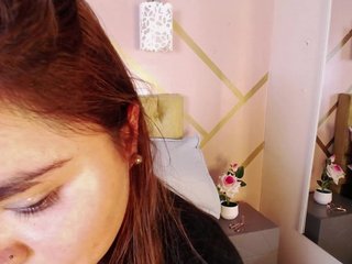 PhamelaHolter Porn Show