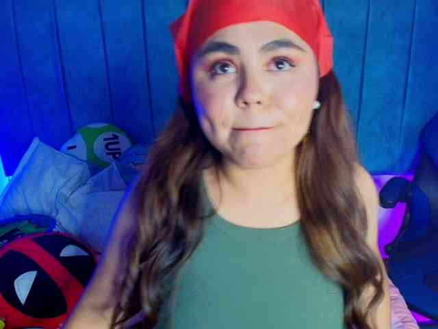 PhamelaHolter webcam