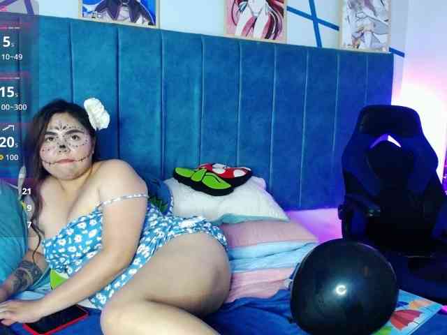 PhamelaHolter webcam