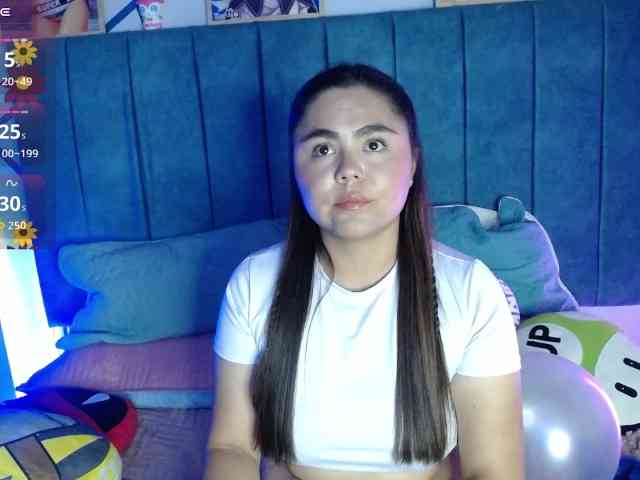 PhamelaHolter webcam