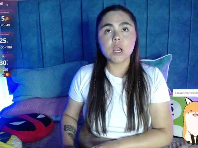 PhamelaHolter webcam