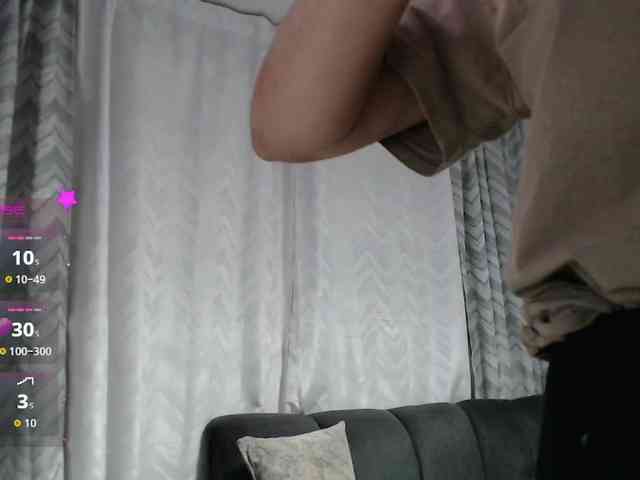 MiaAlana- webcam