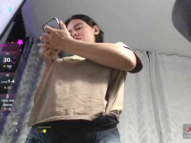 MiaAlana- webcam