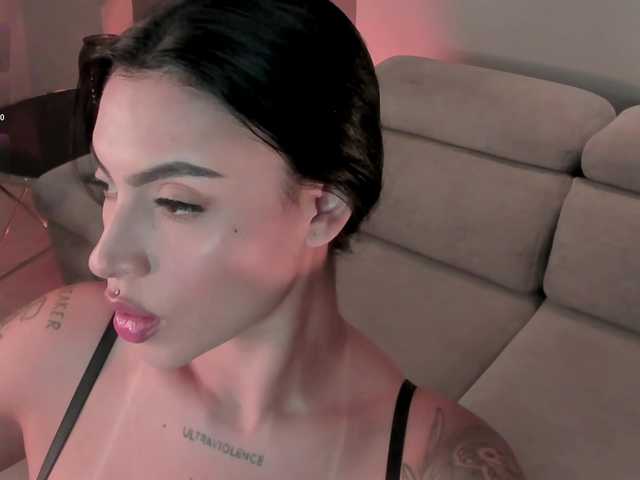 ChristineFord's BongaCams show and profile