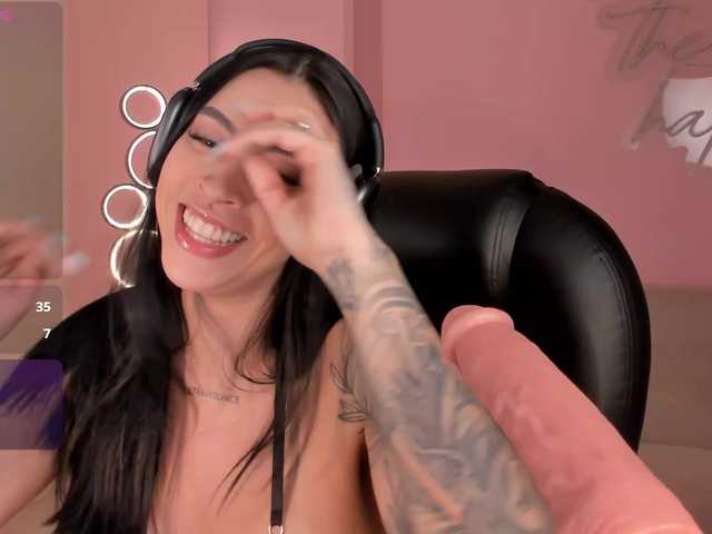 ChristineFord's BongaCams show and profile