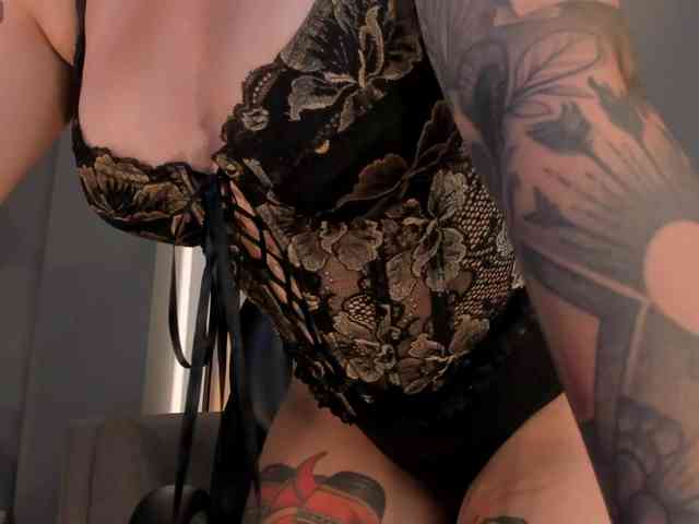 ChristineFord webcam