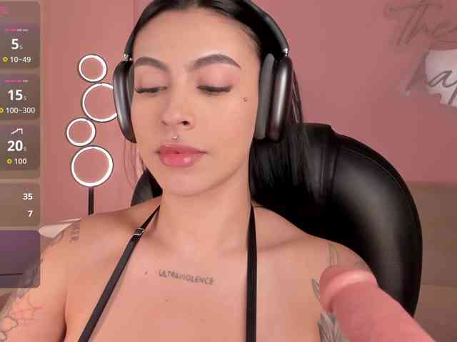 ChristineFord webcam