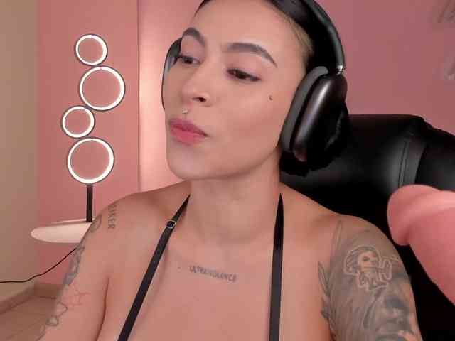 ChristineFord webcam