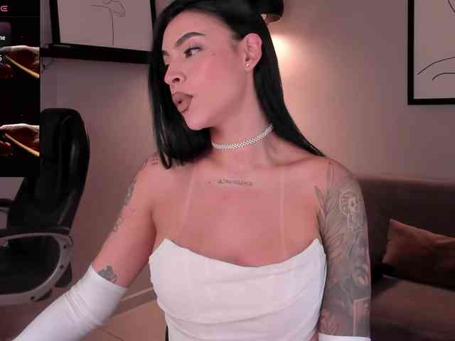 ChristineFord webcam