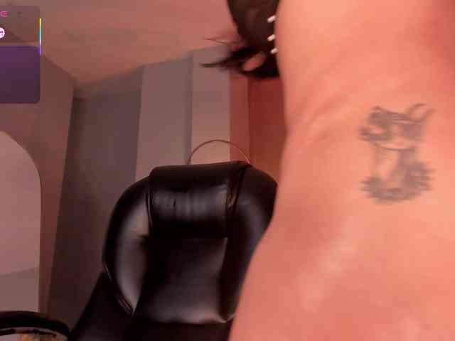 ChristineFord webcam