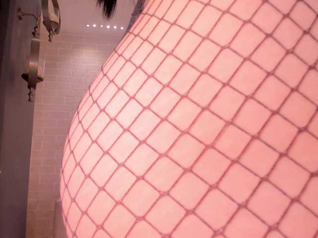 MeganCross's BongaCams show and profile