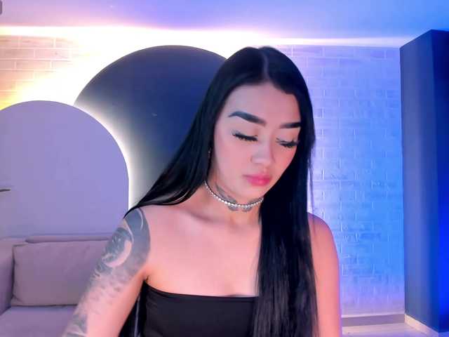 MeganCross's BongaCams show and profile