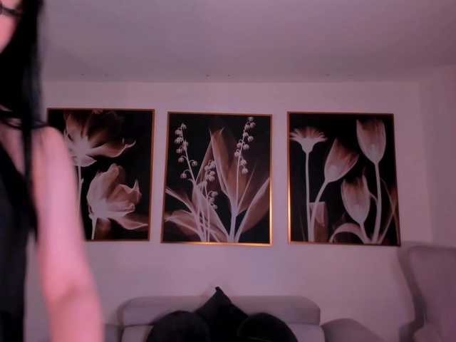 MeganCross's BongaCams show and profile