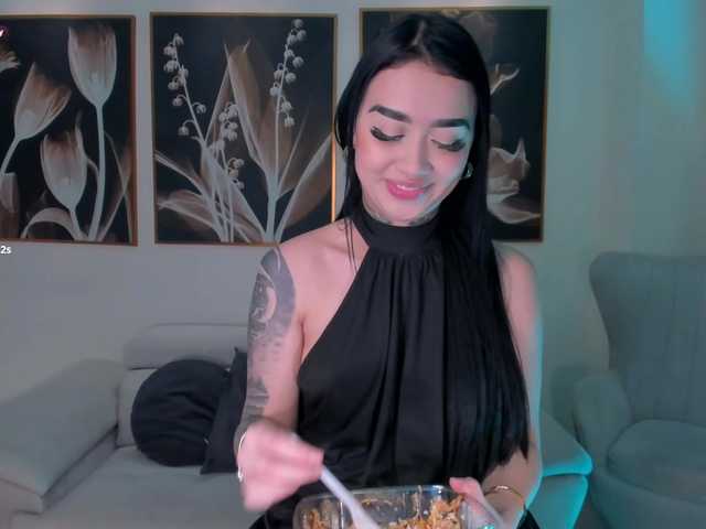 MeganCross's BongaCams show and profile