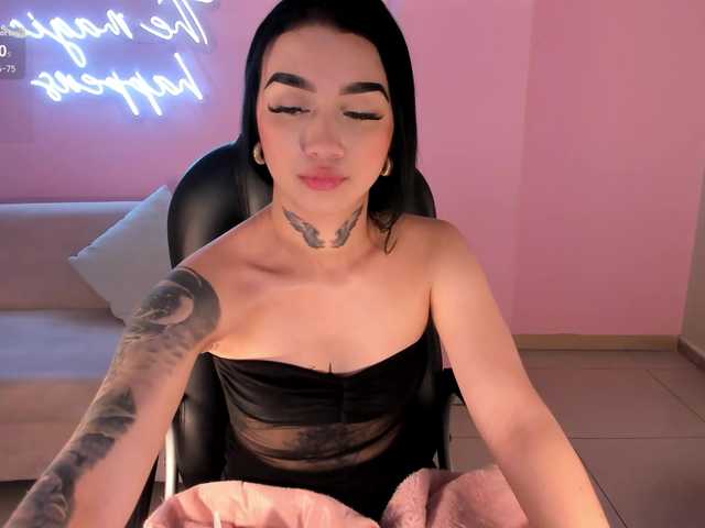MeganCross's BongaCams show and profile