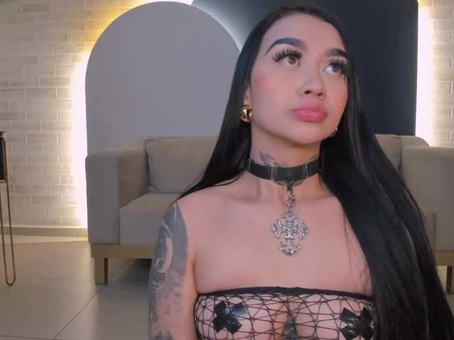 MeganCross's BongaCams show and profile