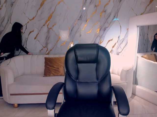 MeganCross's BongaCams show and profile