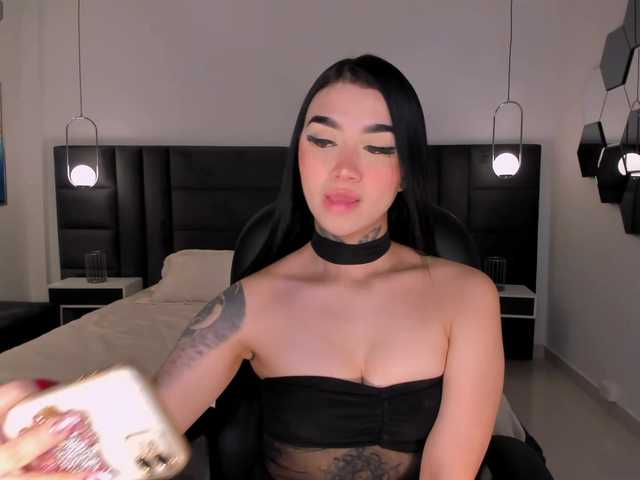 MeganCross's BongaCams show and profile