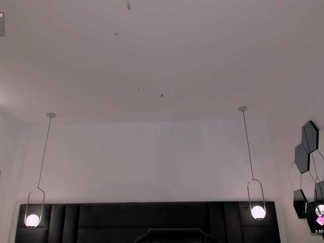 MeganCross's BongaCams show and profile