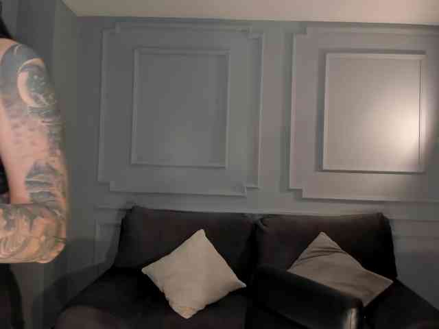 MeganCross webcam