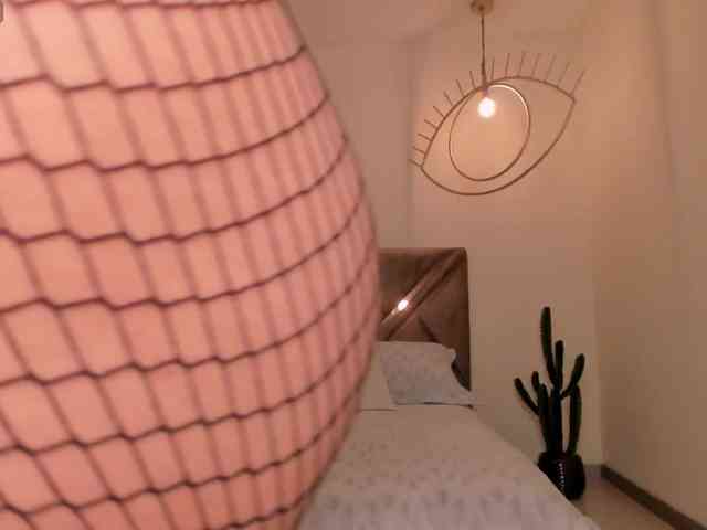 MeganCross MeganCross