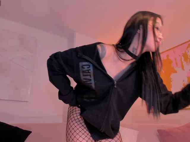 MeganCross webcam