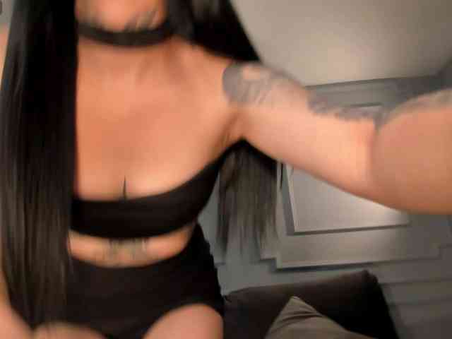 MeganCross webcam