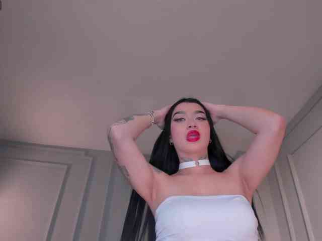 MeganCross webcam
