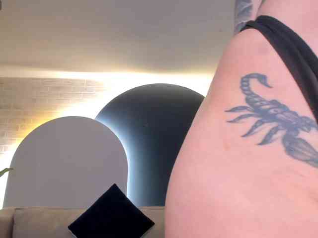 MeganCross MeganCross