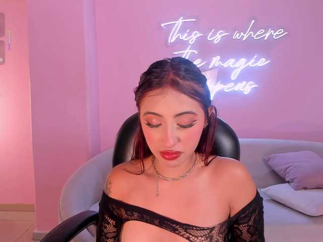 CelesteMoon's BongaCams show and profile