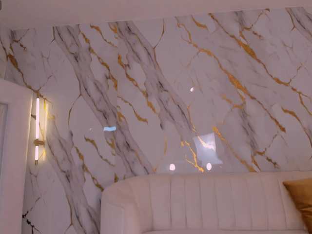 CelesteMoon's BongaCams show and profile