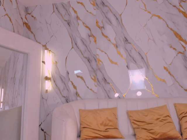 CelesteMoon's BongaCams show and profile