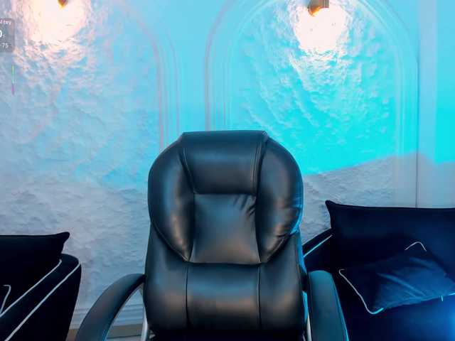 CelesteMoon's BongaCams show and profile