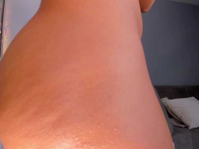 CelesteMoon's BongaCams show and profile