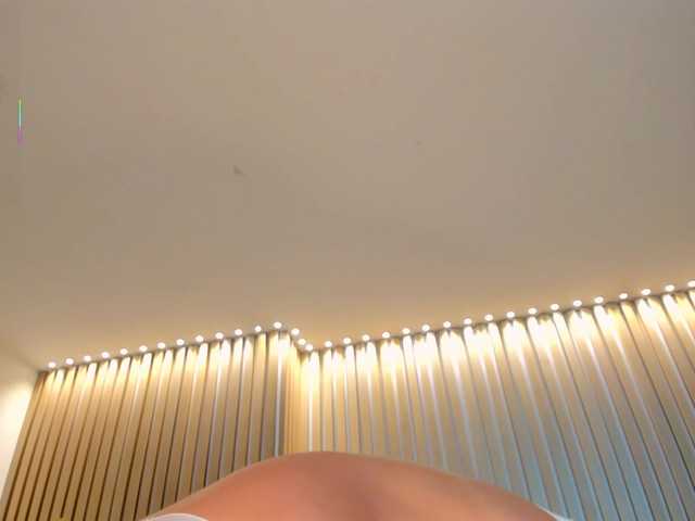 CelesteMoon's BongaCams show and profile