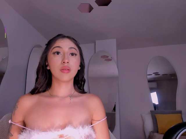 CelesteMoon's BongaCams show and profile