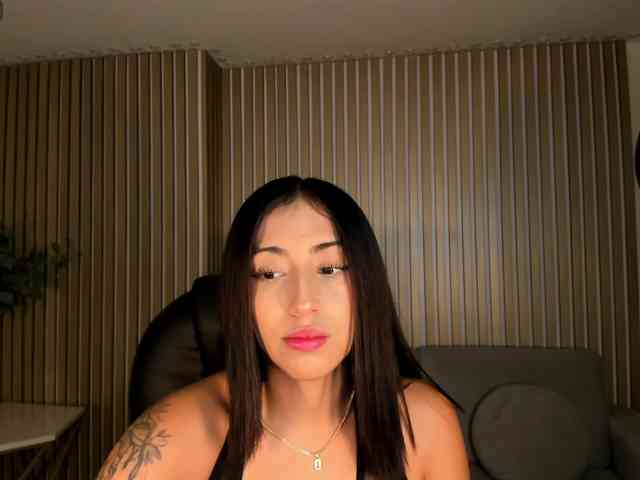 CelesteMoon Live Webcam on BongaCams