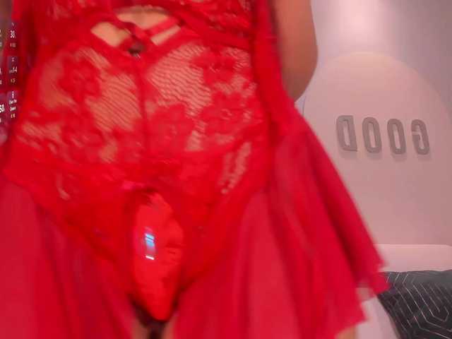 ScarlettBlaze's BongaCams show and profile