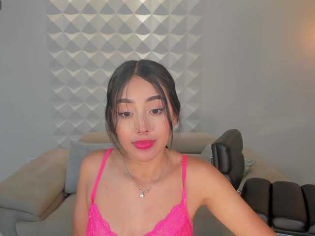 Explore ScarlettBlaze, she wants to masturbate for you ScarlettBlaze from BongaCams