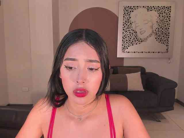 ScarlettBlaze webcam