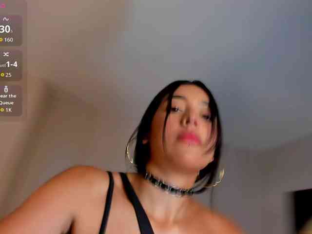 ScarlettBlaze webcam