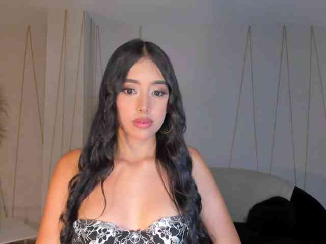 ScarlettBlaze webcam