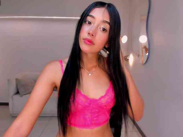 ScarlettBlaze webcam