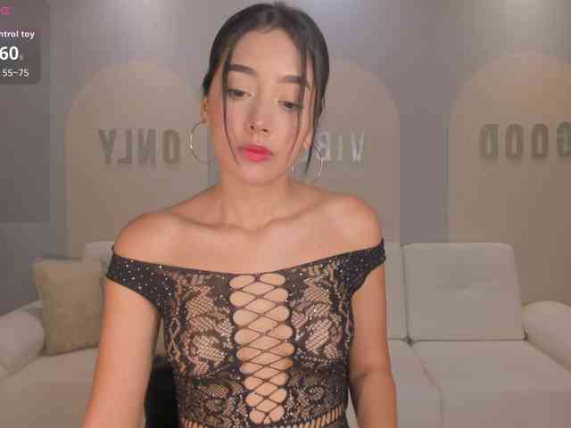 ScarlettBlaze webcam